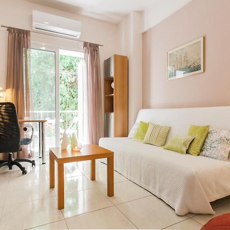 Central Apartment At Plaka 1 Bed For 2 Pers Афины Экстерьер фото